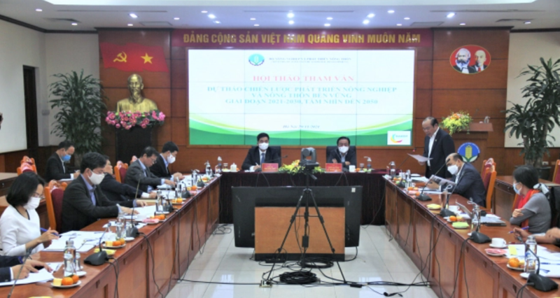 Hội thảo do Bộ trưởng Lê Minh Hoan chủ trì.
