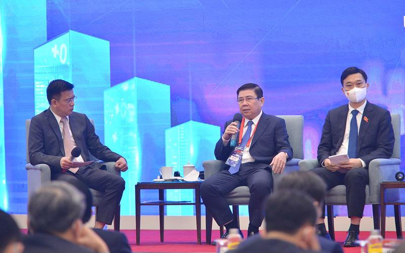 Ông Nguyễn Thành Phong – Phó trưởng Ban kinh tế Trung ương tại tọa đàm - Ảnh: Quochoi.vn