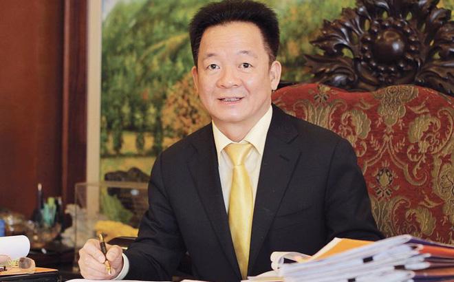 Ông Đỗ Quang Hiển, Chủ tịch Ngân hàng SHB (bầu Hiển)