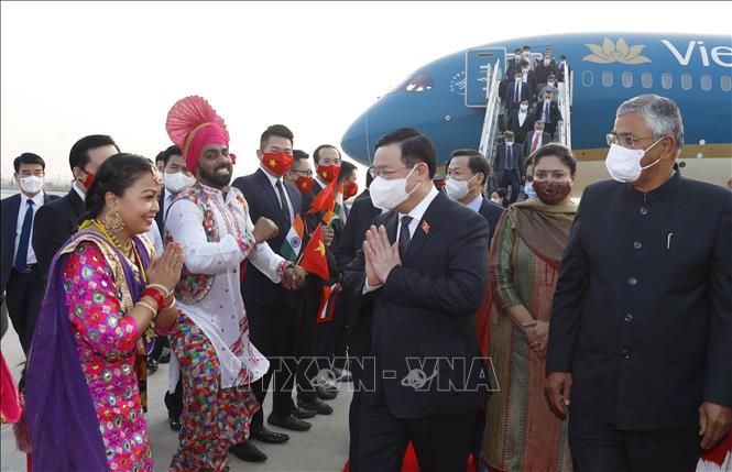Lễ đón Chủ tịch Quốc hội Vương Đình Huệ tại sân bay quân sự Palam, New Delhi - Ảnh: TTXVN