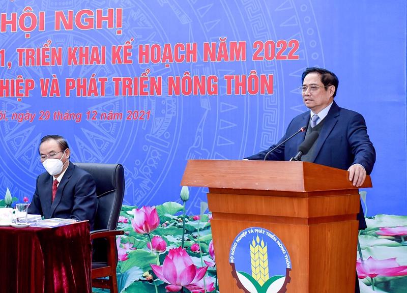 Thủ tướng Chính phủ Phạm Minh Chính phát biểu chỉ đạo tại hội nghị ngành nông nghiệp.