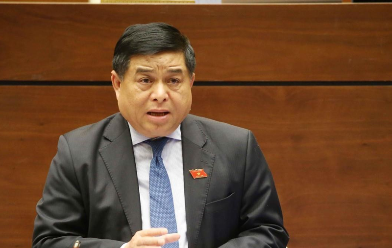 Minister of Planning and Investment Nguyen Chi Dung at the extra-ordinary session of the National Assembly on January 7. Source: VNA