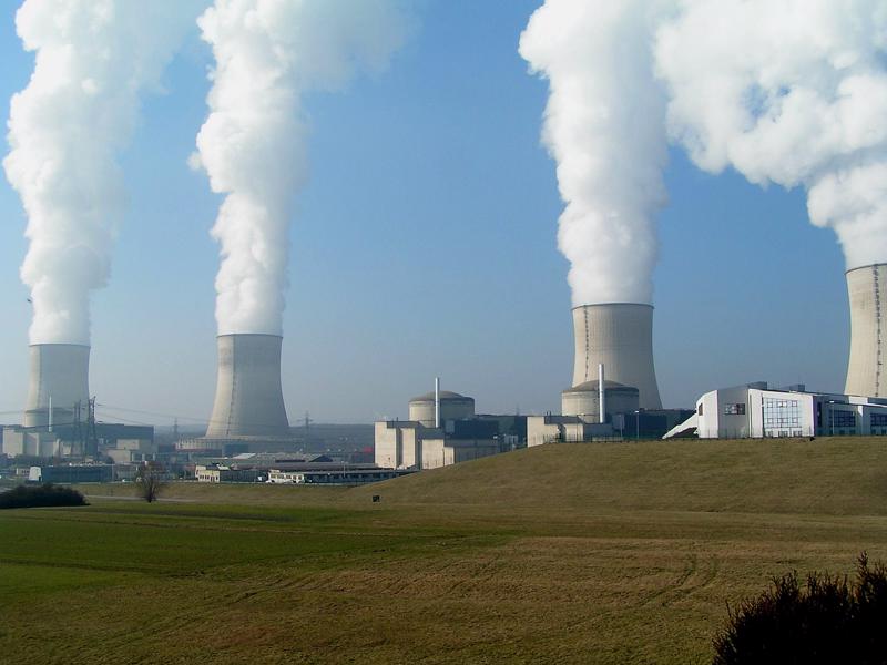 Thế giới có khoảng 450 lo phản ứng hạt nhân sản xuất điện - Ảnh: Wikipedia