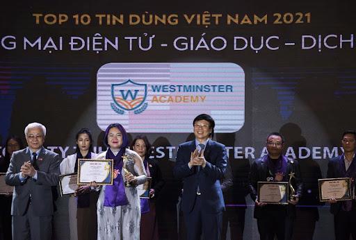 Westminster Academy nhận giải thưởng Top 10 Tin dùng Việt Nam 2021.