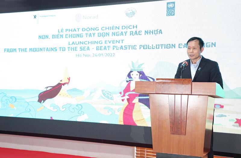 The launch of the “From the Mountains to the Sea - Beat Plastic Pollution” campaign. Source: VnEconomy