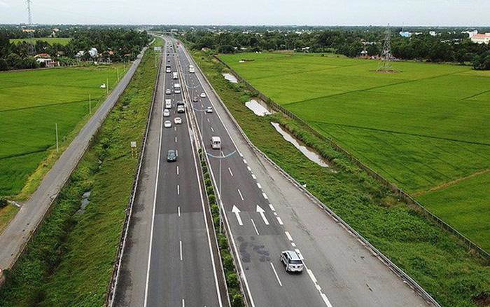 Measures taken for building sections of North - South Expressway in Binh Dinh
