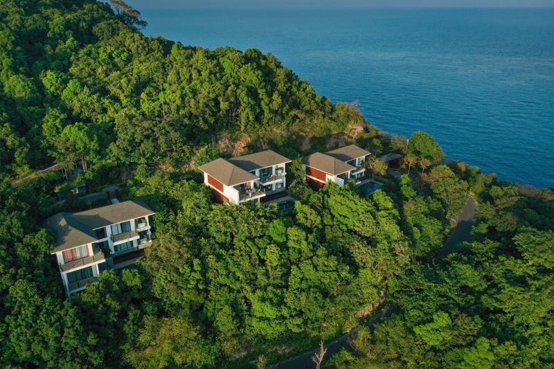 Những villa hàng triệu đô tại Sun Premier Village The Eden Bay tại Mũi Ông Đội (Phú Quốc) giúp định vị đẳng cấp của chủ nhân thượng lưu.