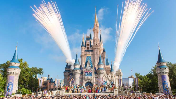 Một công viên chủ đề của Disney - Ảnh: Getty Images