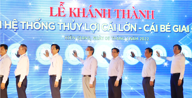 Ceremony opening the Cai Lon - Cai Be irrigation network in Kien Giang province. Source: VnEconomy