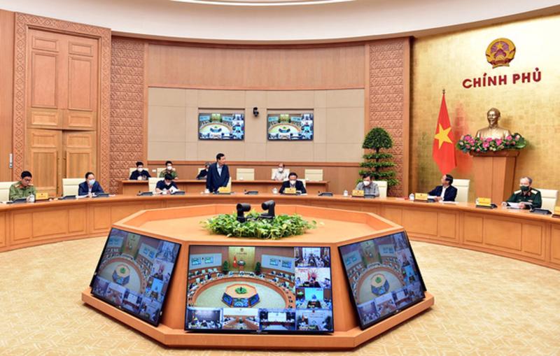 Phó Thủ tướng Lê Văn Thành: “Phải huy động toàn bộ lực lượng hỗ trợ người dân khắc phục, giảm thiệt hại ở mức thấp nhất".Ảnh:VGP. 