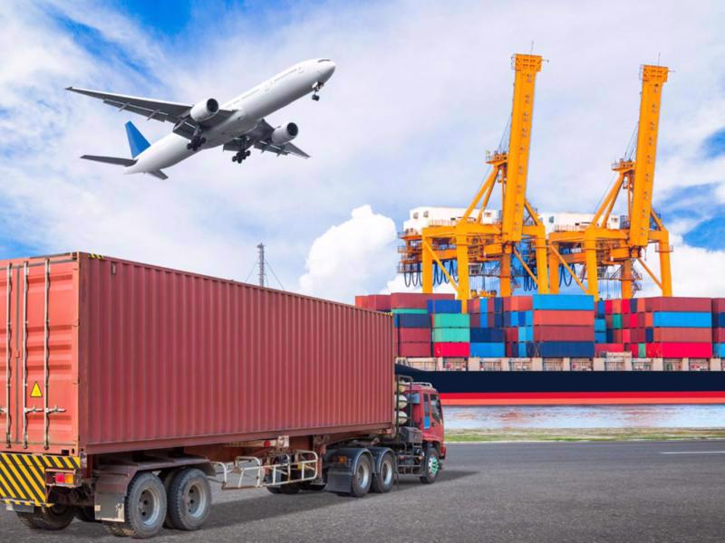 Xuất nhập khẩu quý 1 giữ đà tăng mạnh mẽ khiến thu ngân sách nhà nước ngành hải quan tăng trưởng khả quan.