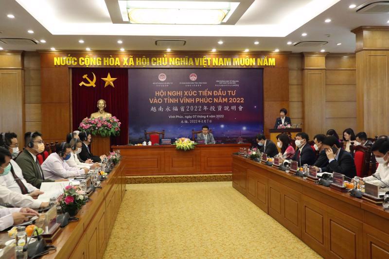 An investment promotion conference in Vinh Phuc on April 7. Photo: VnEconomy