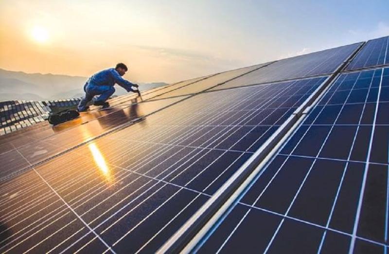 Điện mặt trời mái nhà sẽ đóng một vai trò quan trọng trong việc thực hiện cam kết COP26 của Việt Nam.