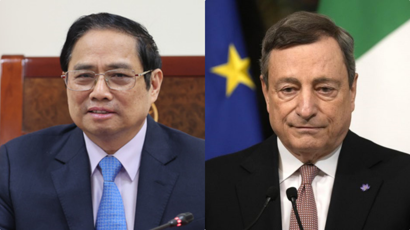 Thủ tướng Phạm Minh Chính và Thủ tướng Italy Mario Draghi - Ảnh: VGP/AP