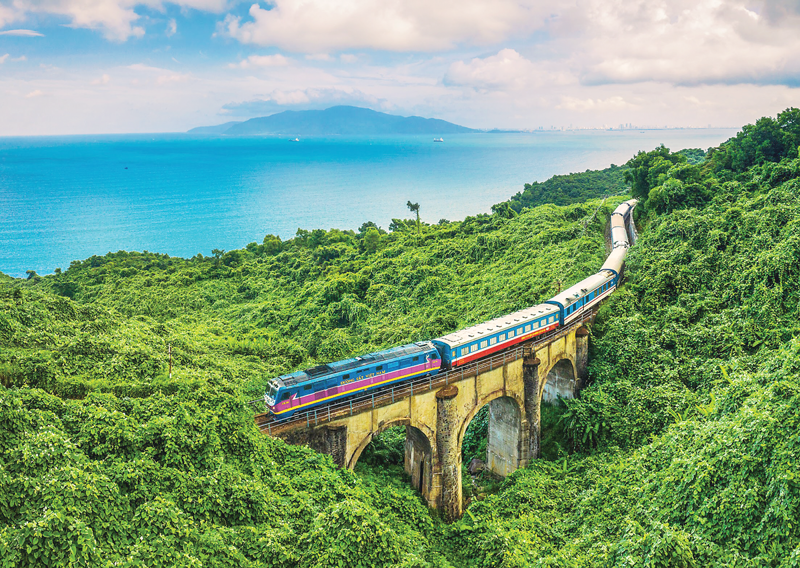 Hàng loạt cơ chế đột phá được đề xuất để vực dậy vai trò "đầu tàu", phát huy tính ưu việt của vận tải đường sắt.