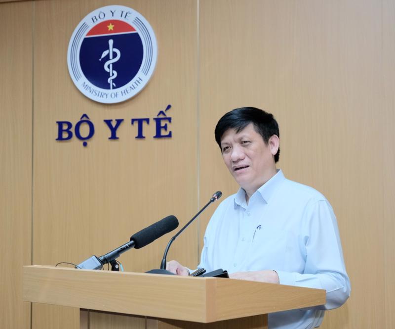 Bộ trưởng Bộ Y tế Nguyễn Thanh Long thông tin tại hội nghị. Ảnh - Trần Minh. 
