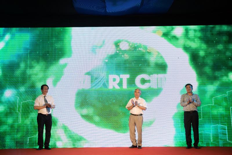 Lễ ra mắt Giải pháp Smart City chiếu sáng thông minh cho đường phố và Kiến trúc cảnh quan ngày 27/4/2022.
