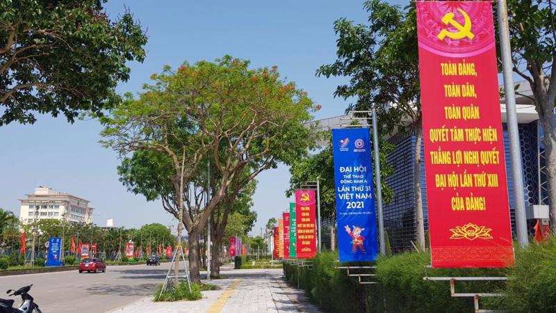Đường phố Hải Dương được trang hoàng để chào mừng SEA Games 31. Ảnh - Kinh tế đô thị. 