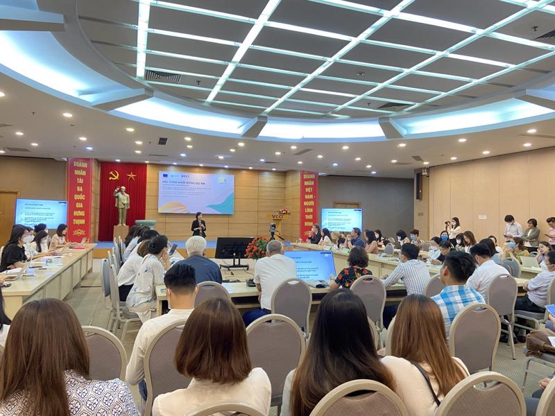 Toàn cảnh hội thảo “Tăng cường năng lực xuất khẩu cho doanh nghiệp vừa và nhỏ trong ngành hàng gia vị, rau quả Việt Nam".
