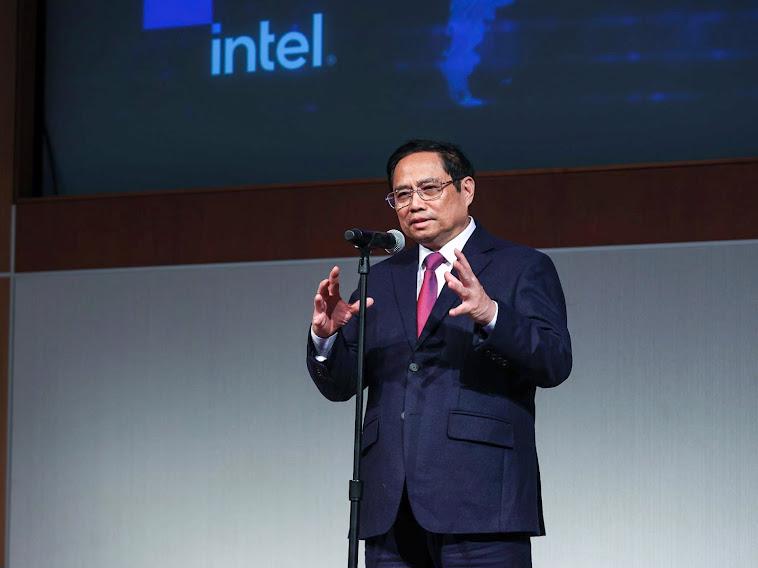 Thủ tướng cảm ơn Intel đã tin tưởng đầu tư tại Việt Nam - Ảnh: VGP