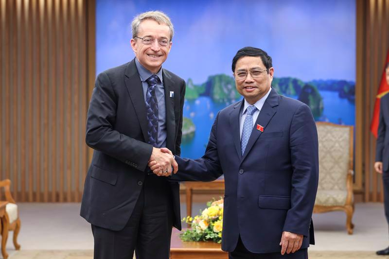 Prime Minister Pham Minh Chinh and Mr. Patrick Gelsinger, CEO of Intel Corporation. Source: VGP