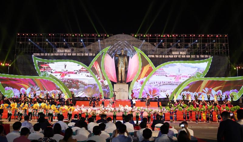 Lễ khai mạc Festival trái cây và sản phẩm OCOP Việt Nam năm 2022.