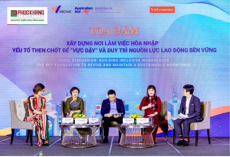 The Business Leaders Forum 2022 featured speakers from international organizations and leading Vietnamese associations and enterprises.