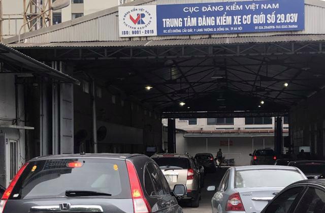 Cục Đăng kiểm Việt Nam khẳng định, gói chi phí chủ phương tiện phải trả khi đăng kiểm xe so với trước đây không thay đổi.