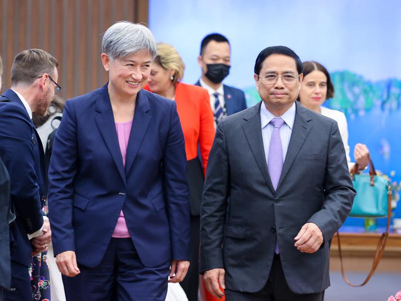 Thủ tướng Phạm Minh Chính hoan nghênh chuyến thăm Việt Nam đầu tiên của Bà Penny Wong trên cương vị Bộ trưởng Ngoại giao Australia - Ảnh VGP