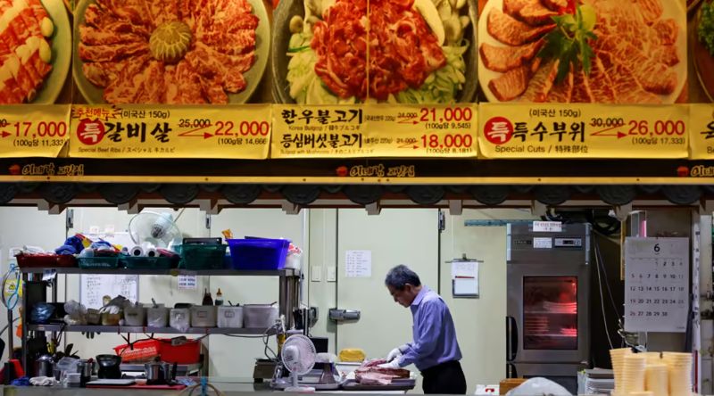Một nhà hàng ở Seoul, Hàn Quốc - Ảnh: Reuters
