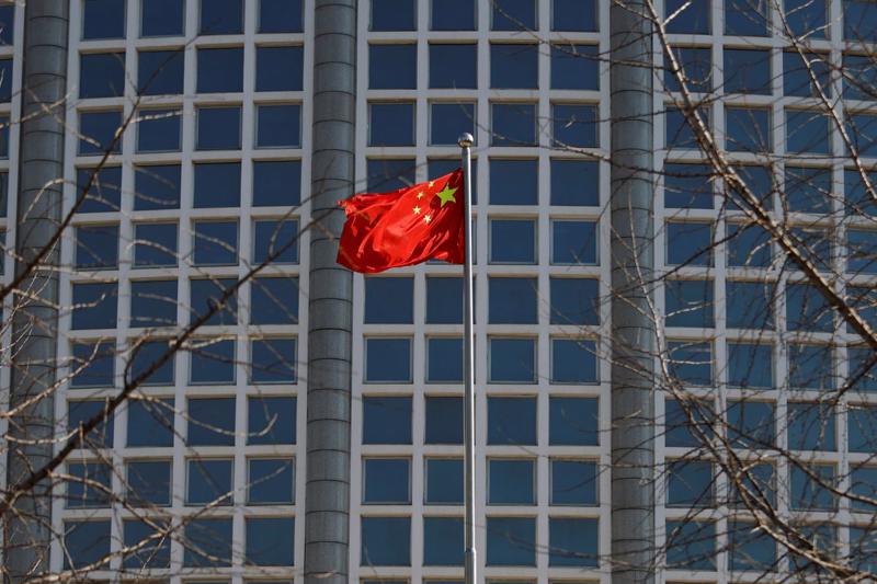 Trung Quốc hiện là nền kinh tế lớn thứ hai và là chủ nợ song phương lớn nhất thế giới - Ảnh: Reuters