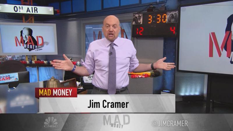 Ông Jim Cramer trong chương trình Mad Money của CNBC - Ảnh: CNBC.
