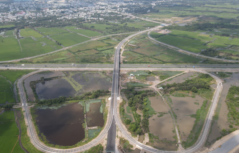 Tuyến đường 319 nằm trên địa bàn huyện Nhơn Trạch, tỉnh Đồng Nai kết nối với cao tốc TP.HCM - Long Thành - Dầu Giây.