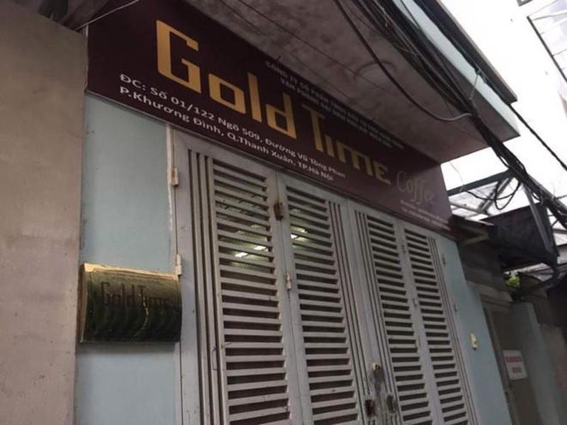 Một quán cafe Gold Timenằm trong con hẻm sâu ở Hà Nội.