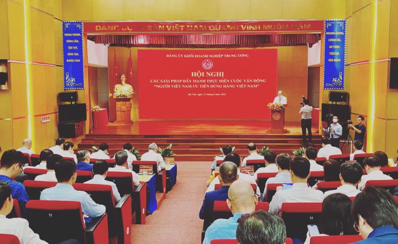 Toàn cảnh Hội nghị “Các giải pháp thúc đẩy thực hiện cuộc vận động “Người Việt Nam ưu tiên dùng hàng Việt Nam” do Đảng ủy Khối DNTW tổ chức.