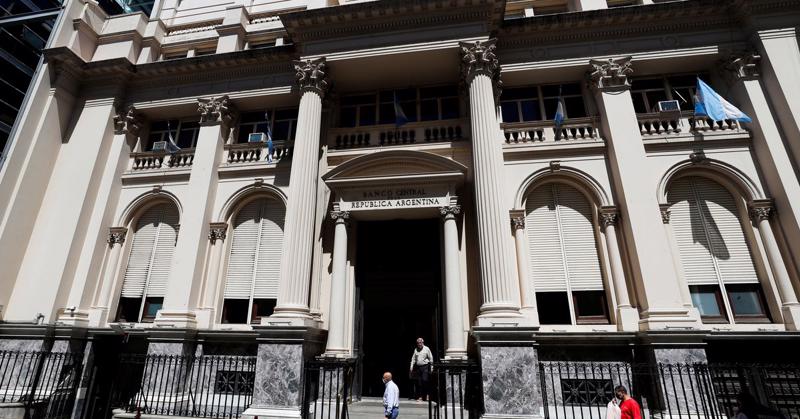 Trụ sở Ngân hàng Trung ương Argentina - Ảnh: Reuters.