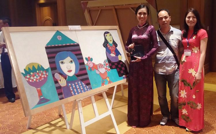 Một tác phẩm nghệ thuật được Lạc Việt đấu giá thành công theo hình thực trực tiếp.