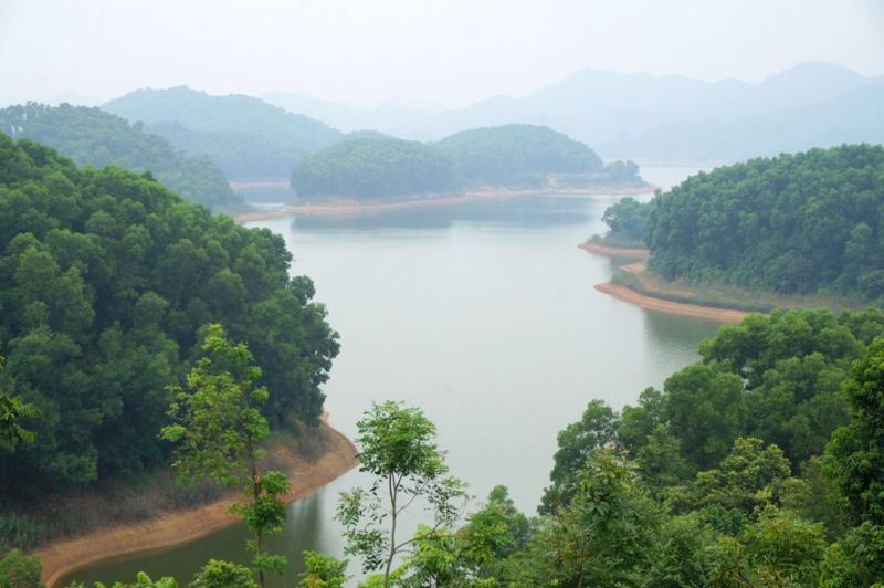 Hồ Núi Cốc, huyện Đại Từ, tỉnh Thái Nguyên.