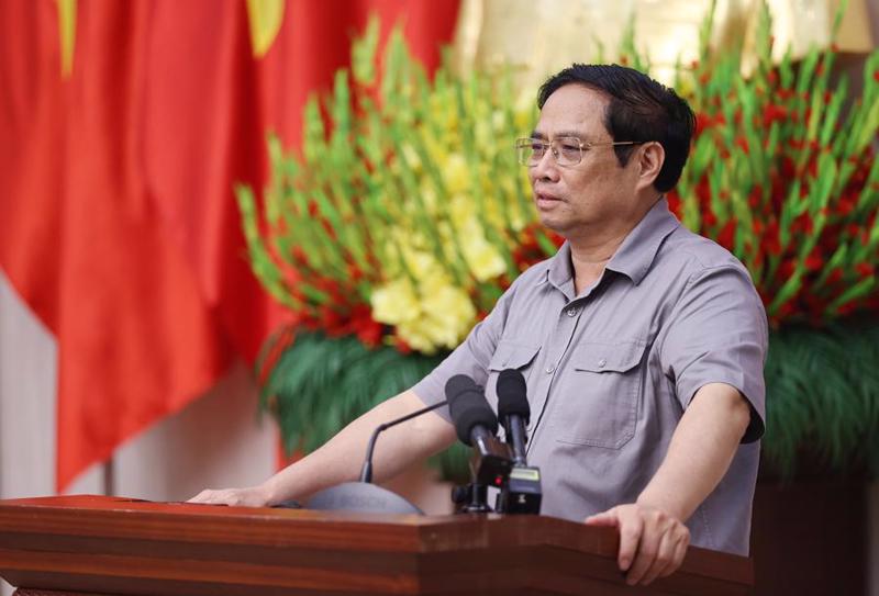 Prime Minister Pham Minh Chinh addressing the meeting. Photo: VGP