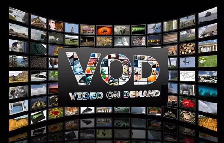 Thị trường truyền hình trả tiền trong nước đang có sự tham gia của một số doanh nghiệp nước ngoài cung cấp dịch vụ OTT TV xuyên biên giới vào Việt Nam, như: Netflix, AppleTV, WeTV, IQIYI,… Ảnh minh họa.