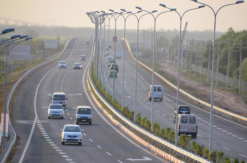 Hiện tại, quốc lộ 5, tuyến độc đạo nối Biên Hòa (Đồng Nai) đi Vũng Tàu (Bà Rịa - Vũng Tàu), thường xuyên bị kẹt xe nơi các giao lộ và là nỗi ám ảnh của giới tài xế...