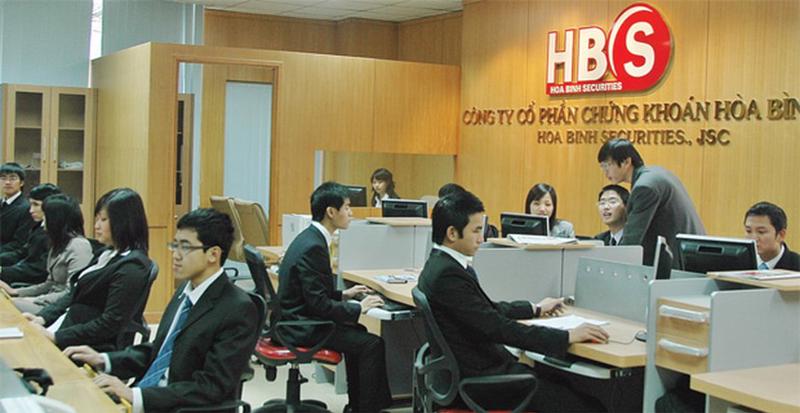 Công ty Cổ phần Chứng khoán Hoà Bình (HBS) phát hiện trang web giả mạo.