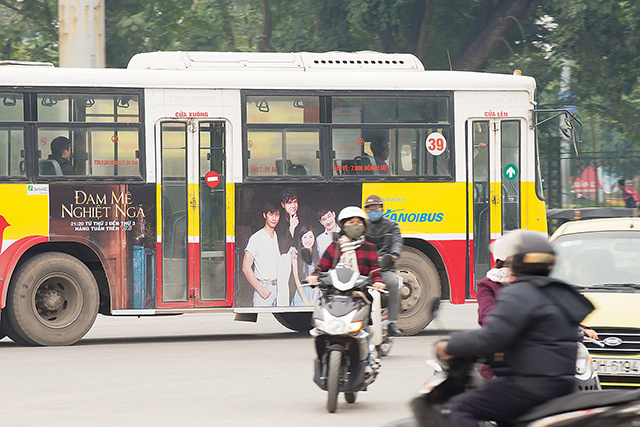 Lượng khách sử dụng hệ thống xe buýt có dấu hiệu sụt giảm những năm gần đây.