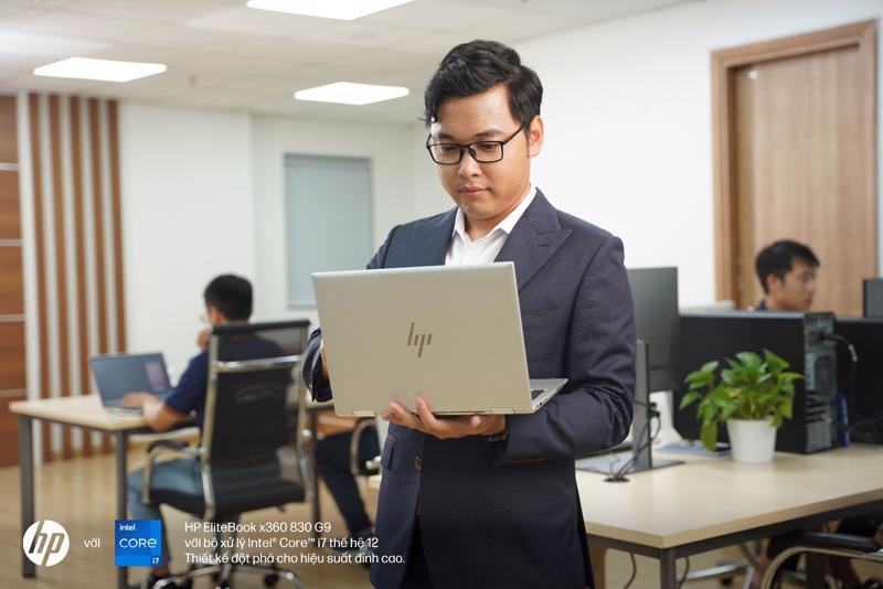 Lê Yên Thanh là một doanh nhân trẻ tiêu biểu trong lĩnh vực công nghê thông tin.