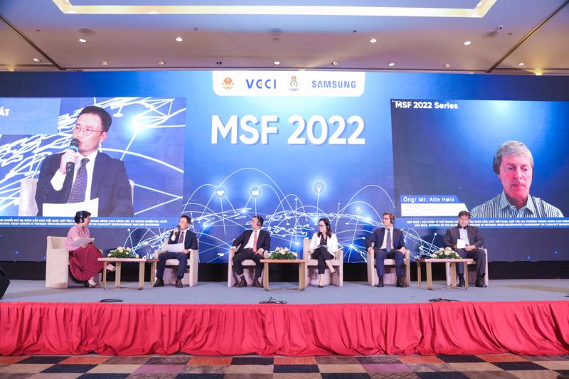 Phiên thảo luận tại Diễn đàn đa phương 2022 ngày 19/10. Ảnh - Samsung Việt Nam. 