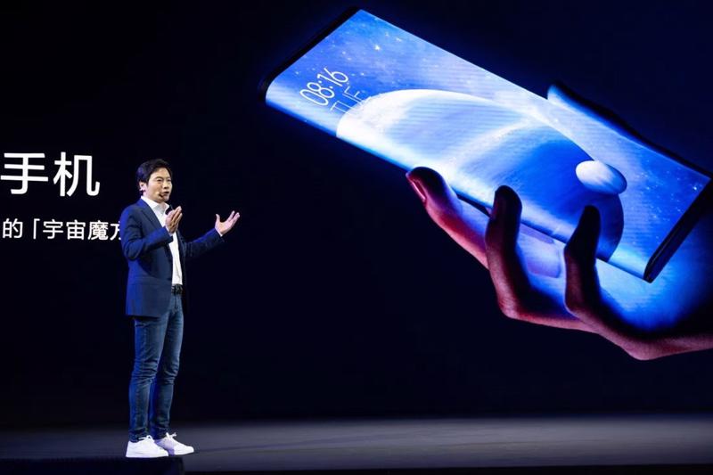 CEO Xiaomi thường được gọi là Steve Jobs của Trung Quốc, tin rằng xe điện cũng giống như điện thoại thông minh