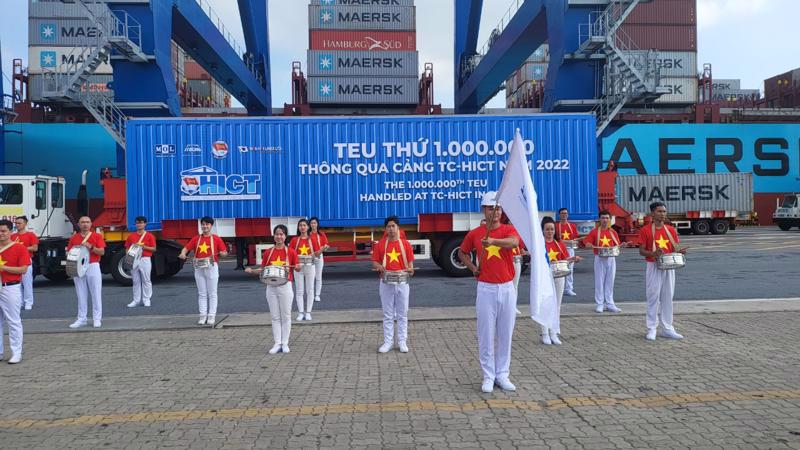 The ceremony marking the 1,000,000th TEU. Photo: VnEconomy