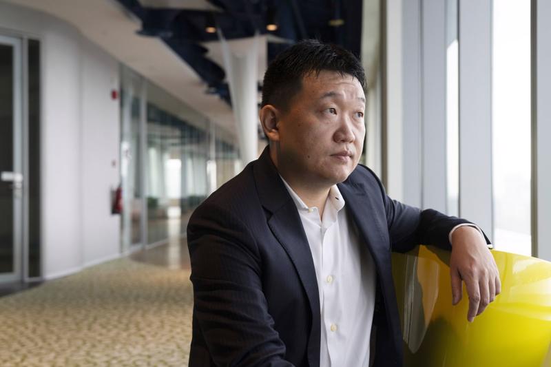 Ông Forrest Li, nhà sáng lập kiêm CEO của Sea Ltd. - Ảnh: Bloomberg.