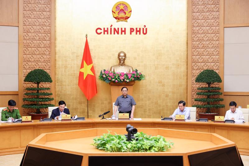 Thủ tướng Phạm Minh Chính chủ trì phiên họp Chính phủ chuyên đề về xây dựng pháp luật tháng 11/2022 - Ảnh: VGP