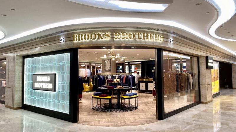 Cửa hàng Brooks Brothers tại Việt Nam.